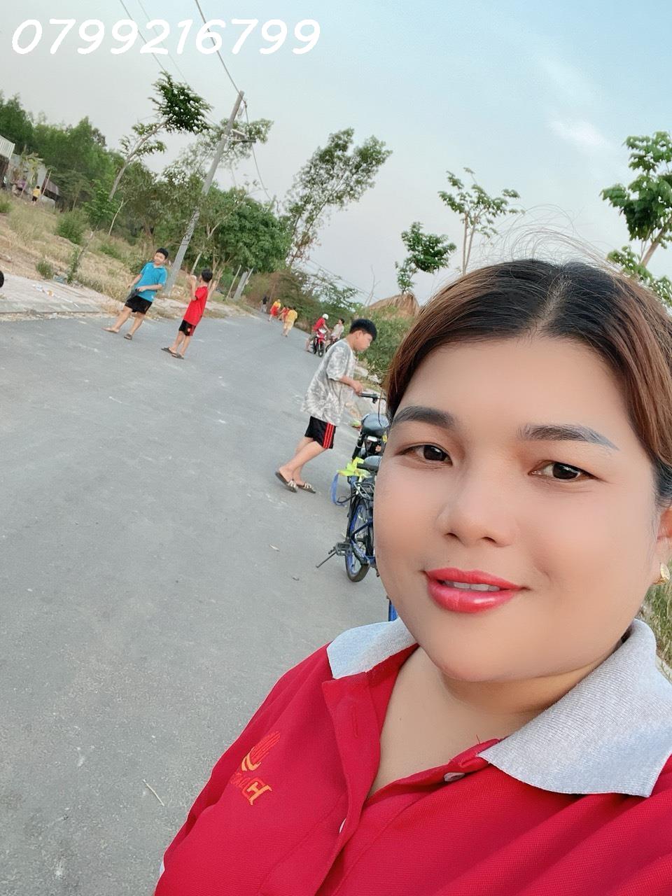 z5496076869426_59e69d1b934b050ccaaa0a748471c646