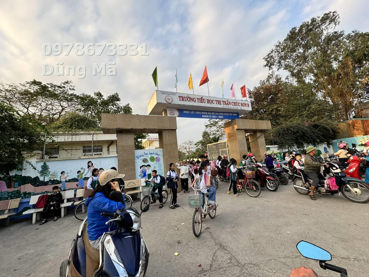 z5497767101157_36313ee56ea08e0a63e4aba5ab860c87