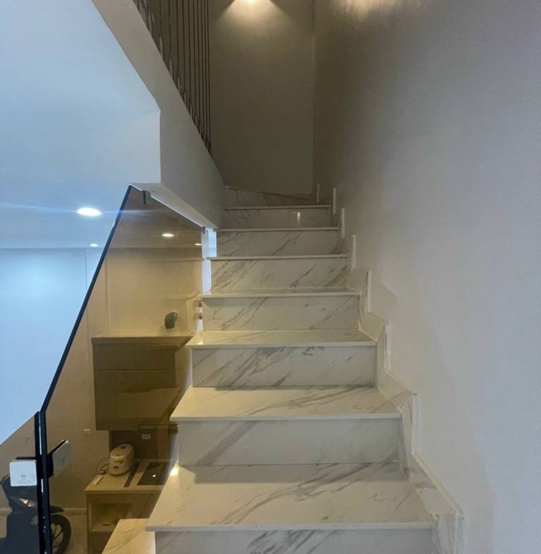 z5497882644549_0d68b34556d2318f1e89d33c8d022bec