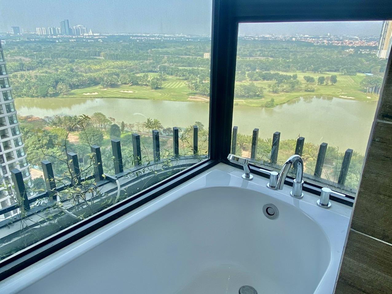 z5500056354092_40ad1fcd2e339302d317456e0581d361