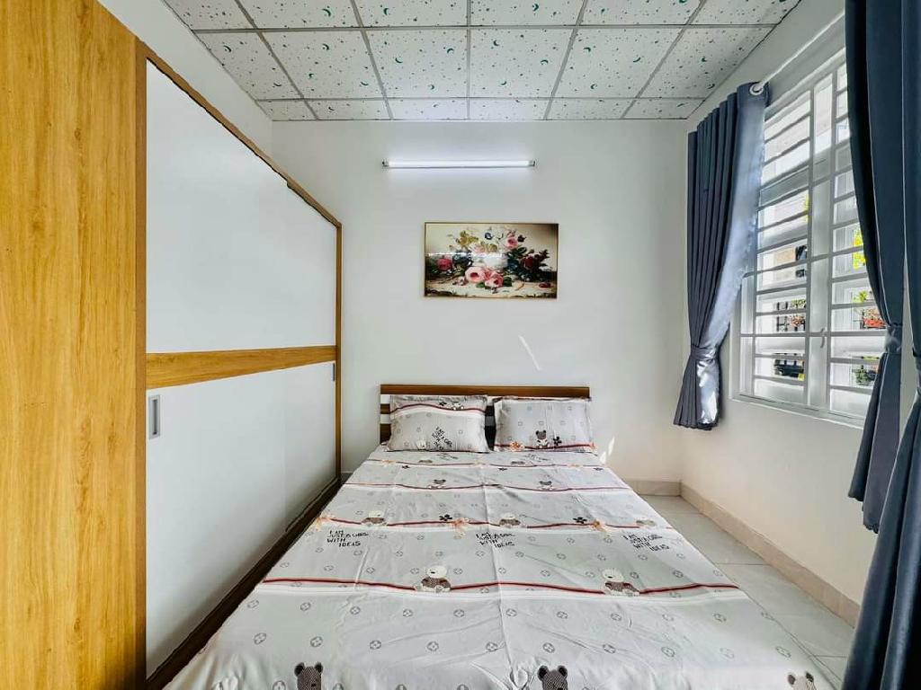 z5500842784743_01c3d8f92739be1602e96cd5a77e4113