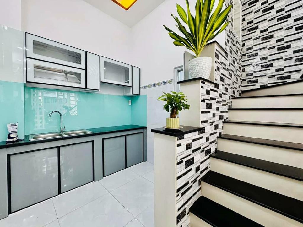 z5500842790337_56e9d6d76f4a45cefcfb4013a1c7866a