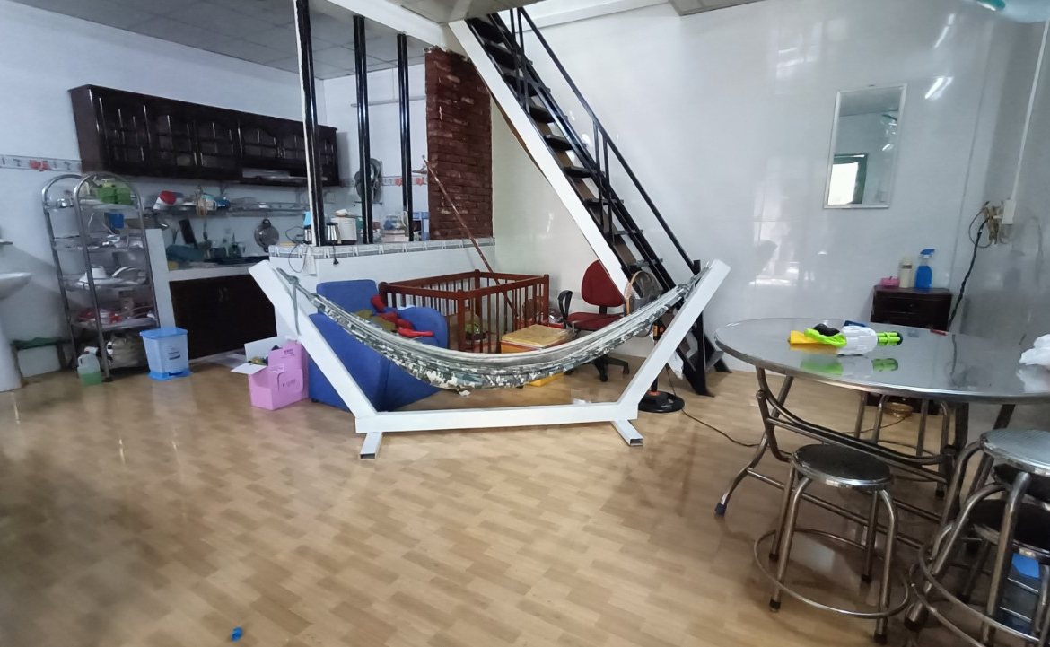 z5501015529479_fe143dc7947085694431eefc7f4c3818