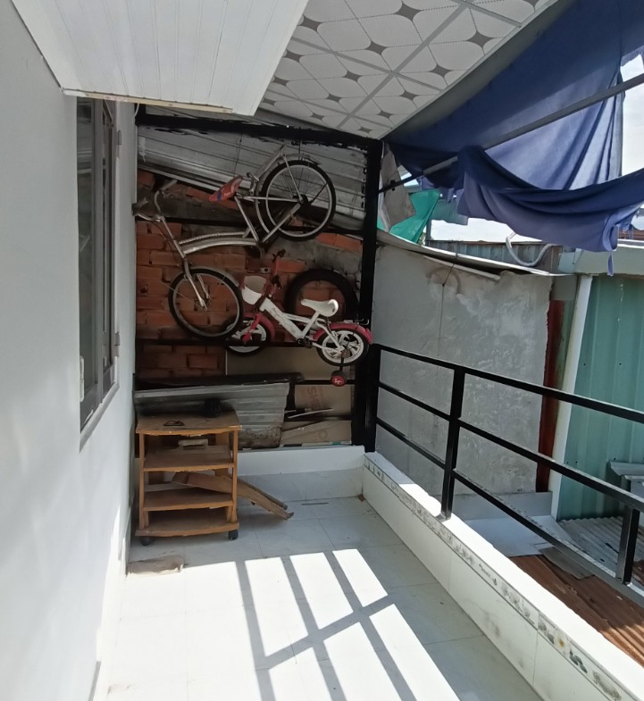 z5501015593017_8b7211e5f8153853722b0f785eb77fad