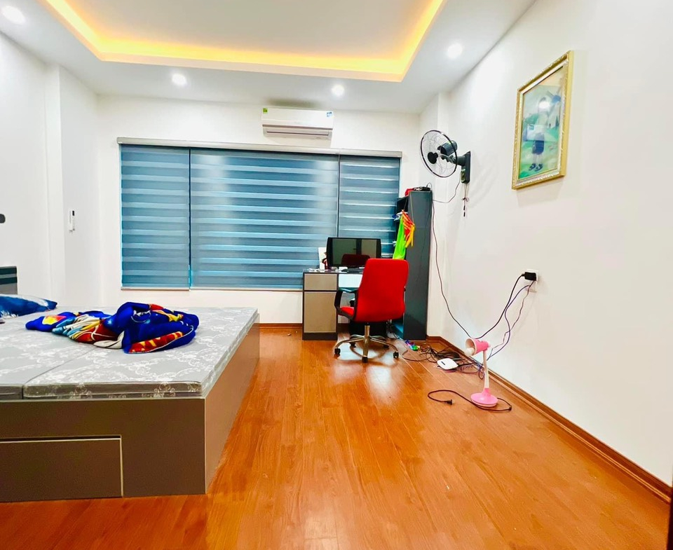 z5502310768376_5e9aefc198db16698a3be78876bd71a8