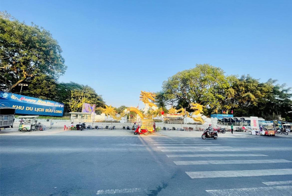 z5502498771920_5dad2ffe75131fdc90700e30afd7b4e4