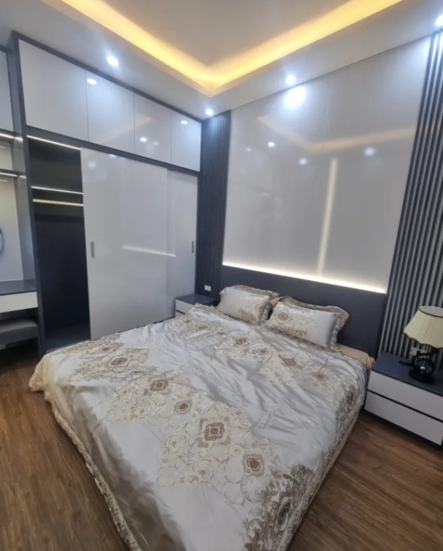 z5503547045294_717e56d0d5f28e8c9251d7b3e0c744f9