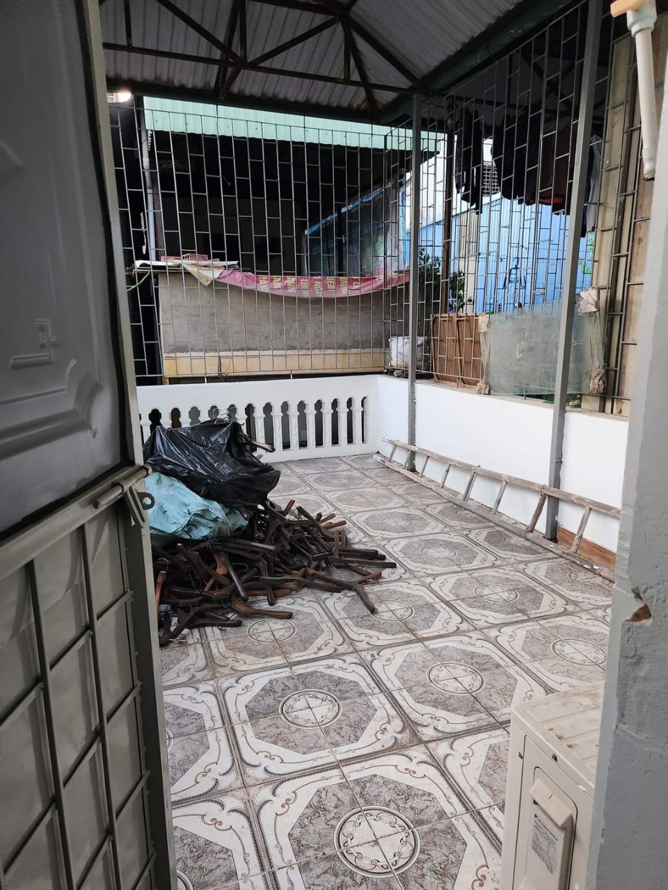 z5503783552297_1d8a911351a9fd23e28638f94f9b1481