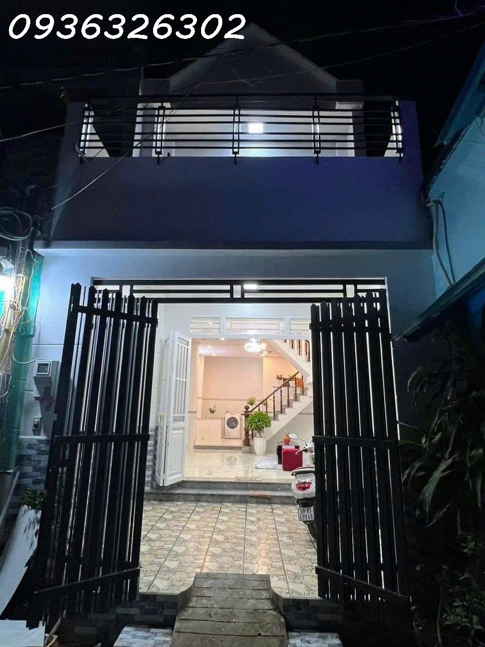 z5504412412208_5b36a74be349b92dd29eb1217704fa7f