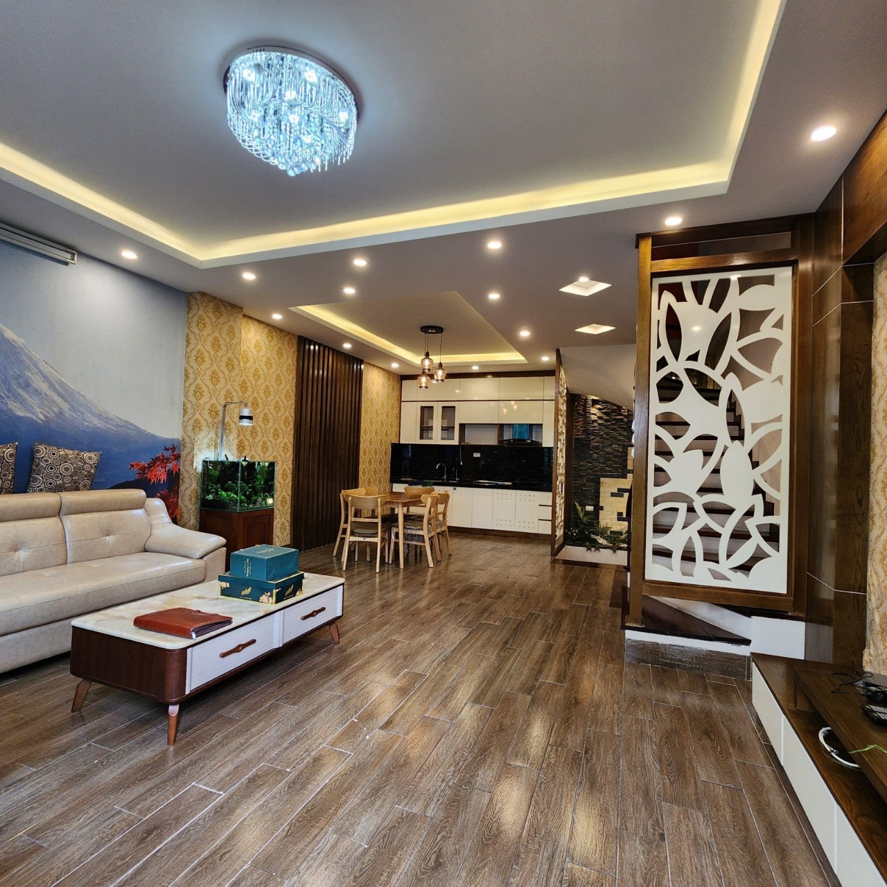 z5504957886289_6a8864cbe1f9e241446b2f00034c5871