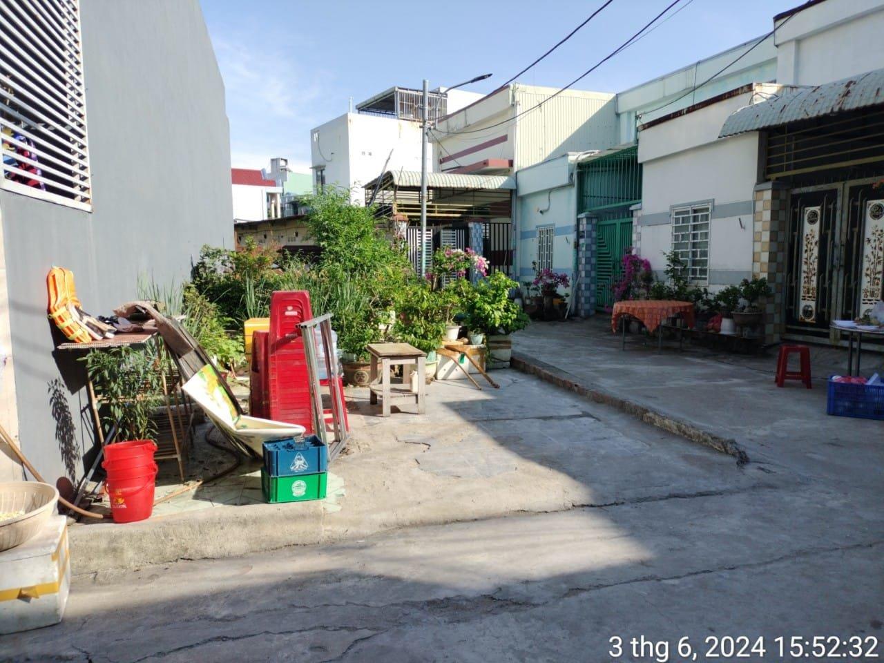 z5505411853570_59ac7d5bd1855341abb6a950bc01c43f