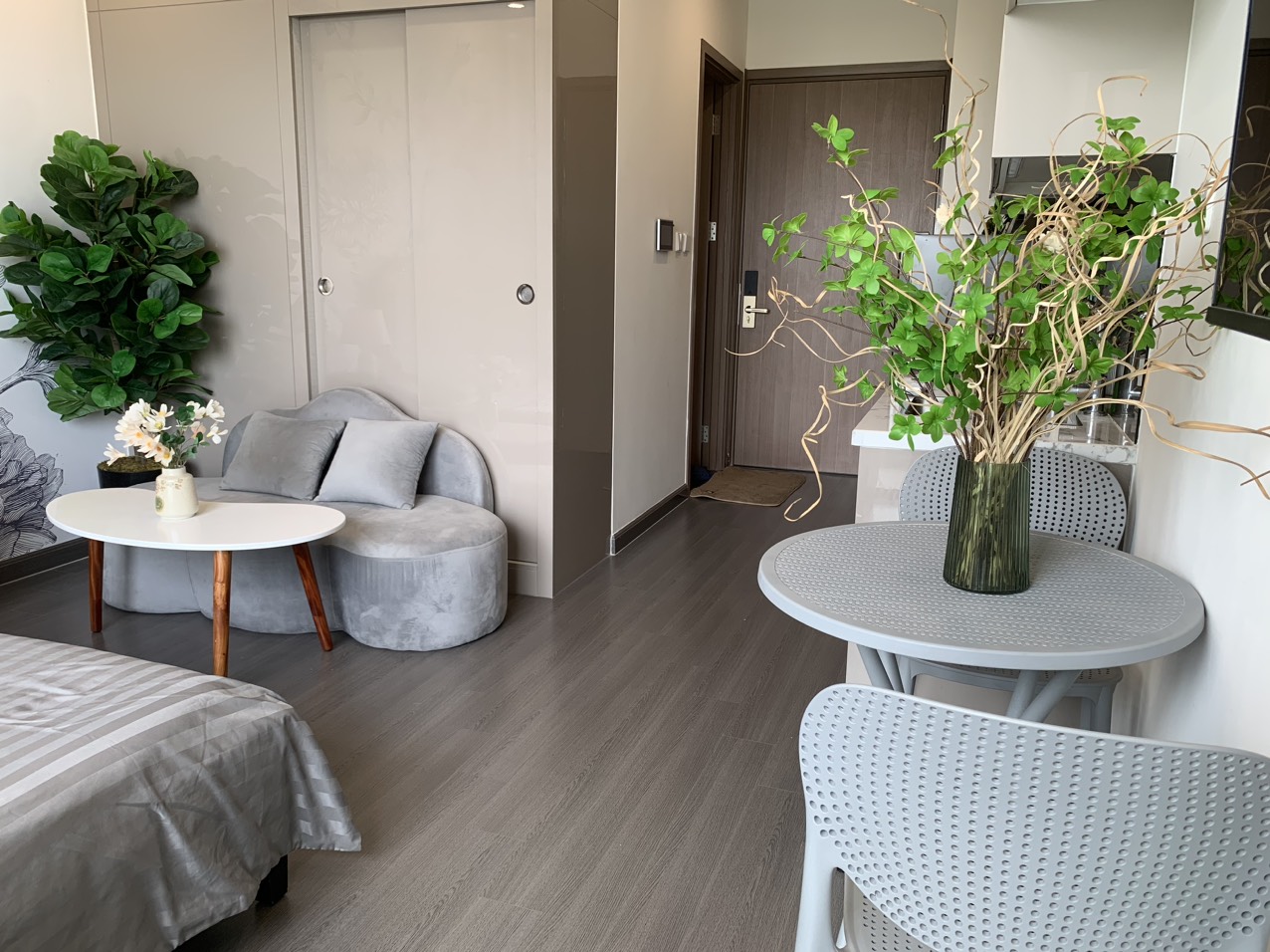 z5506177242335_14626ad8f5a8d2d1a3cd515477a49c67