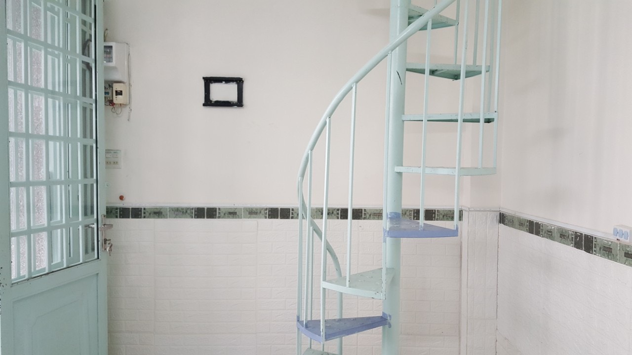 z5508551833602_de29e27f5aad53272a6ad0cd350d60ab