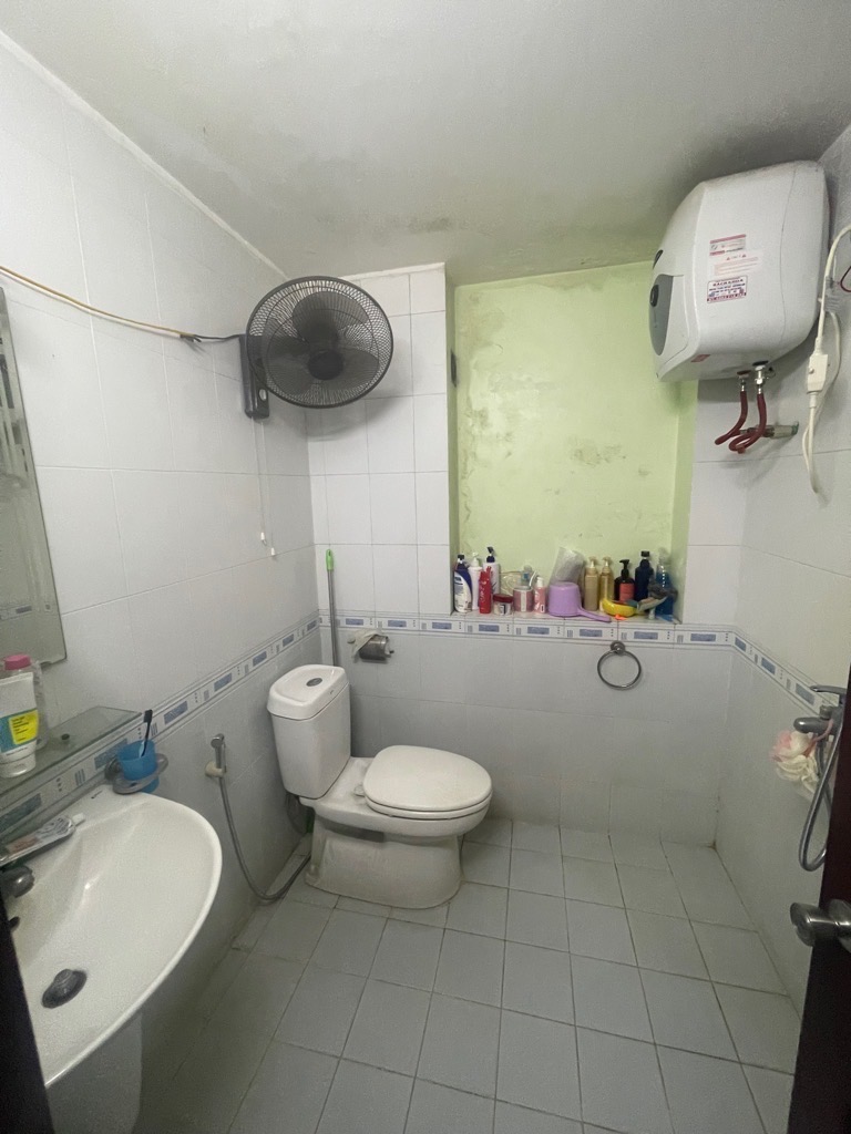 z5511588106463_760c9dc9a9aa49c6813aa9554e019a7a