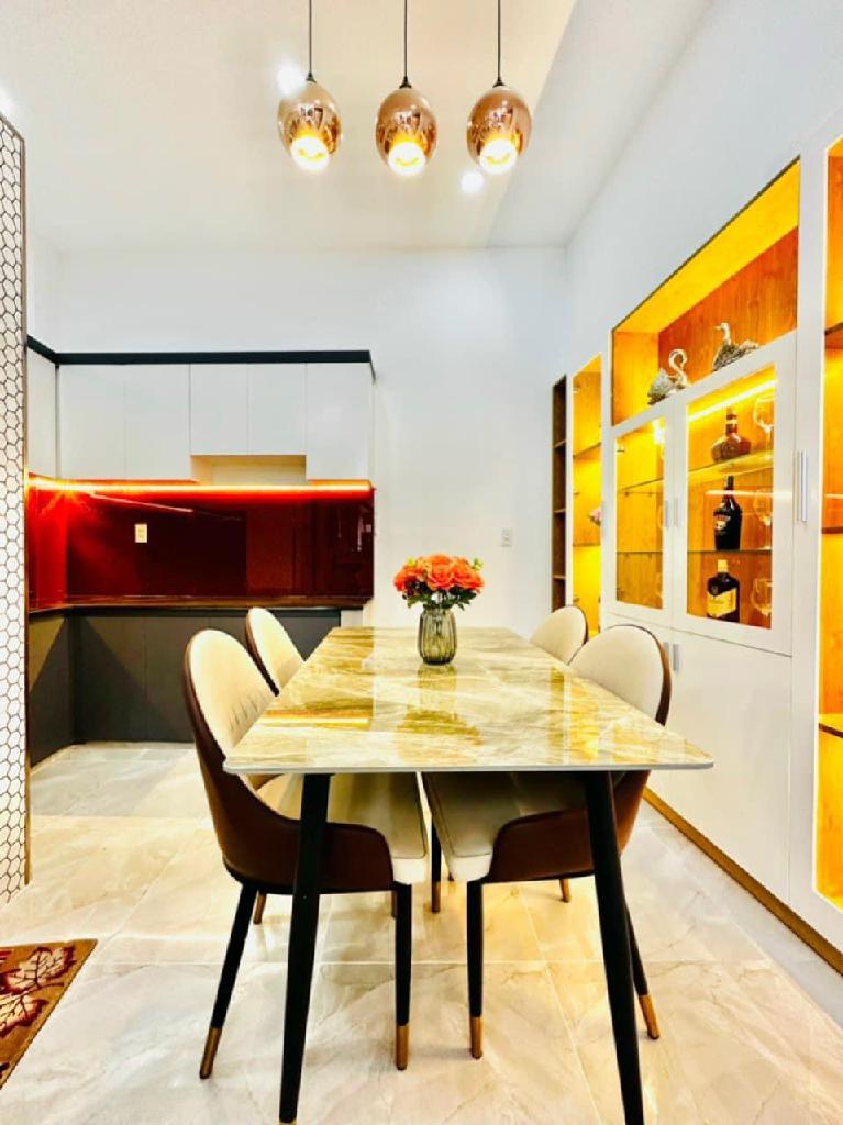 z5512251518161_b3e8010310faea9aee9ecbd8ef2b843c