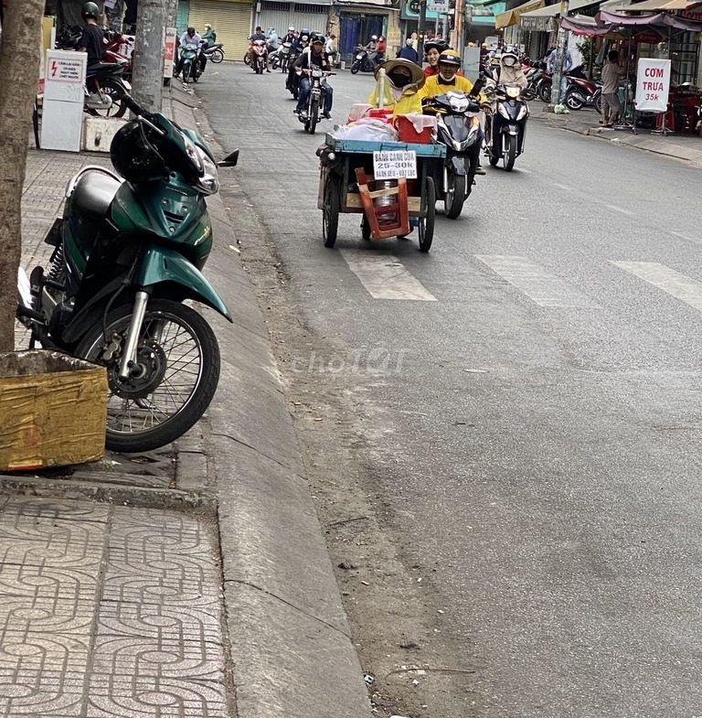 z5513522508991_02996cef1f79aa1ccd162f784a9120a6