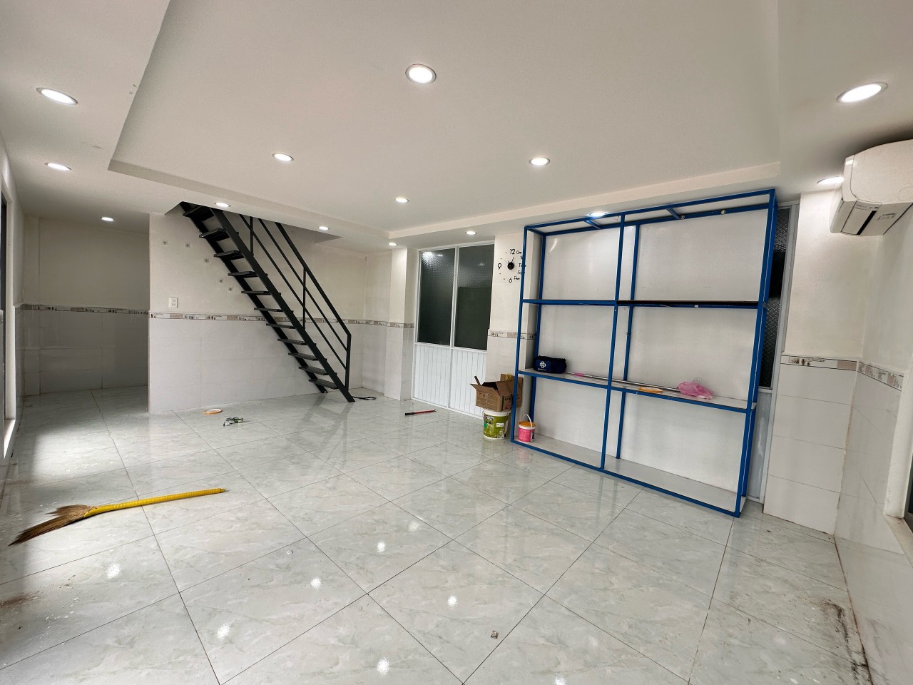 z5515327373685_d379525926f86469aeb4b04fbd733441