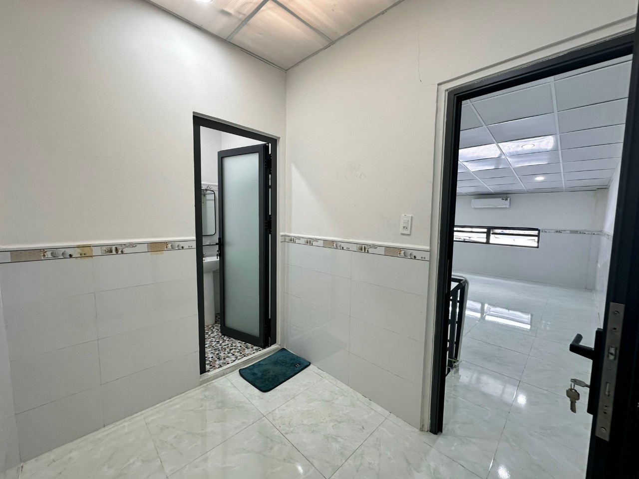 z5515327417362_beae379f555558d99d31489e67138e6c