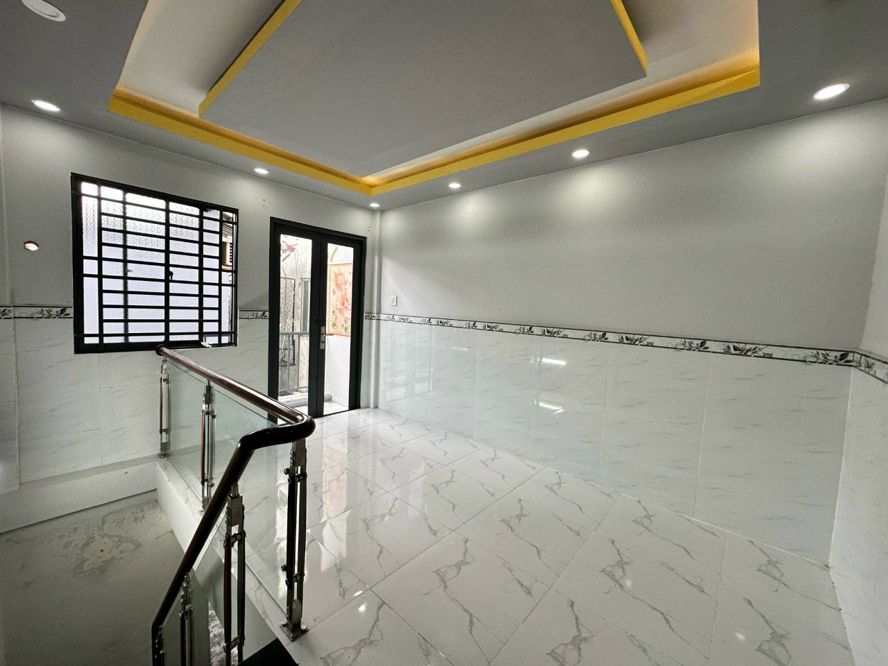 z5515383327575_978e3e8bc93272911a8b82f68c9e2c81