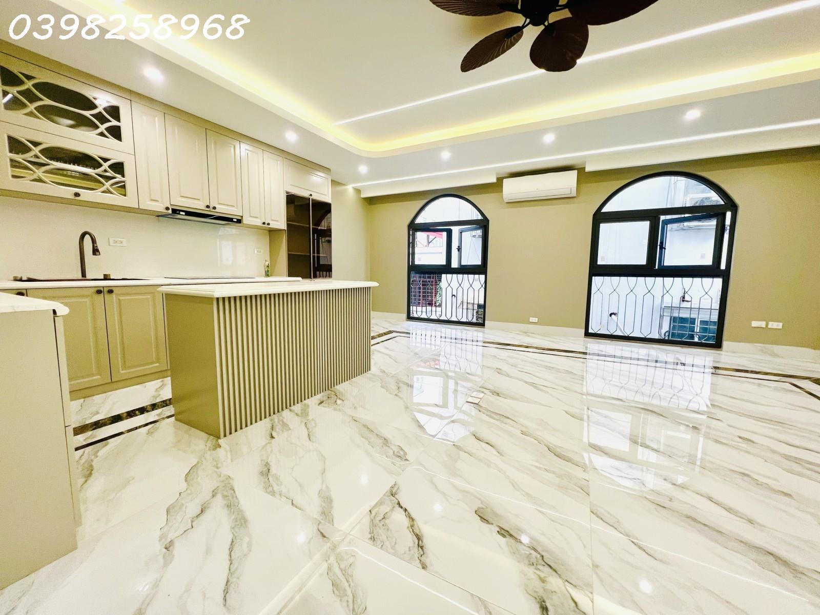 z5518088388212_4c82fb19f56365e8b6458ff423e766b1