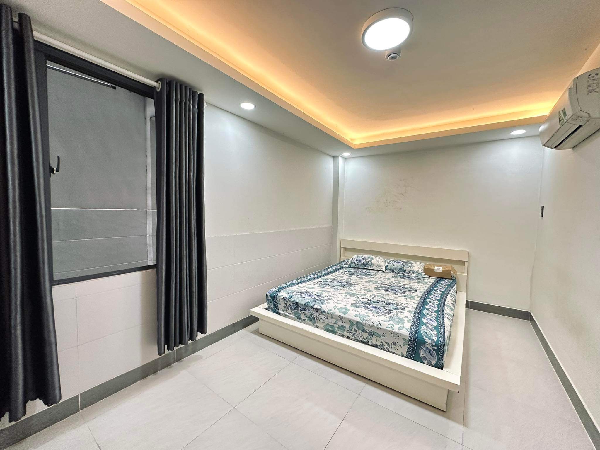 z5518768483955_af9f07f43408c44b6c0428adb6e808e3