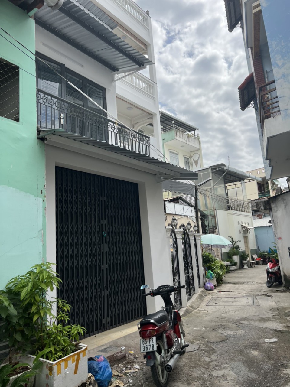 z5519663527201_63ff75500f7bc527547f21230f82e3c6