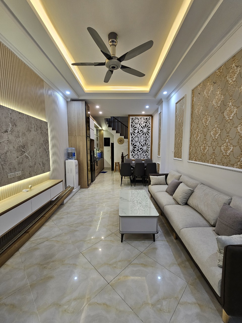 z5520093372230_f9e850a83ae1533cce121352ec8b9d73