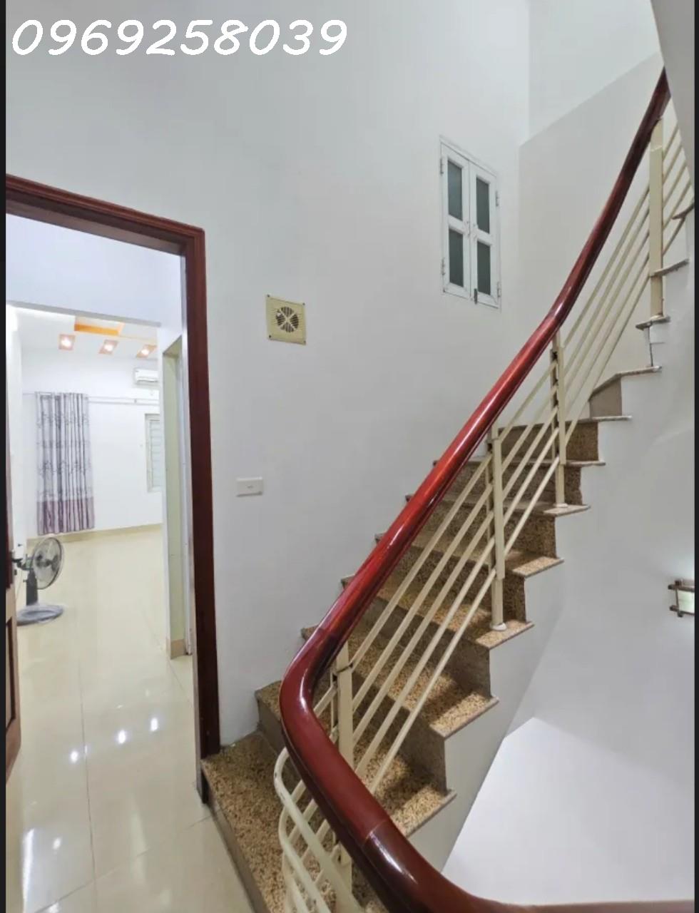 z5526645993052_c678377f262cf7da06f1c39498faa550