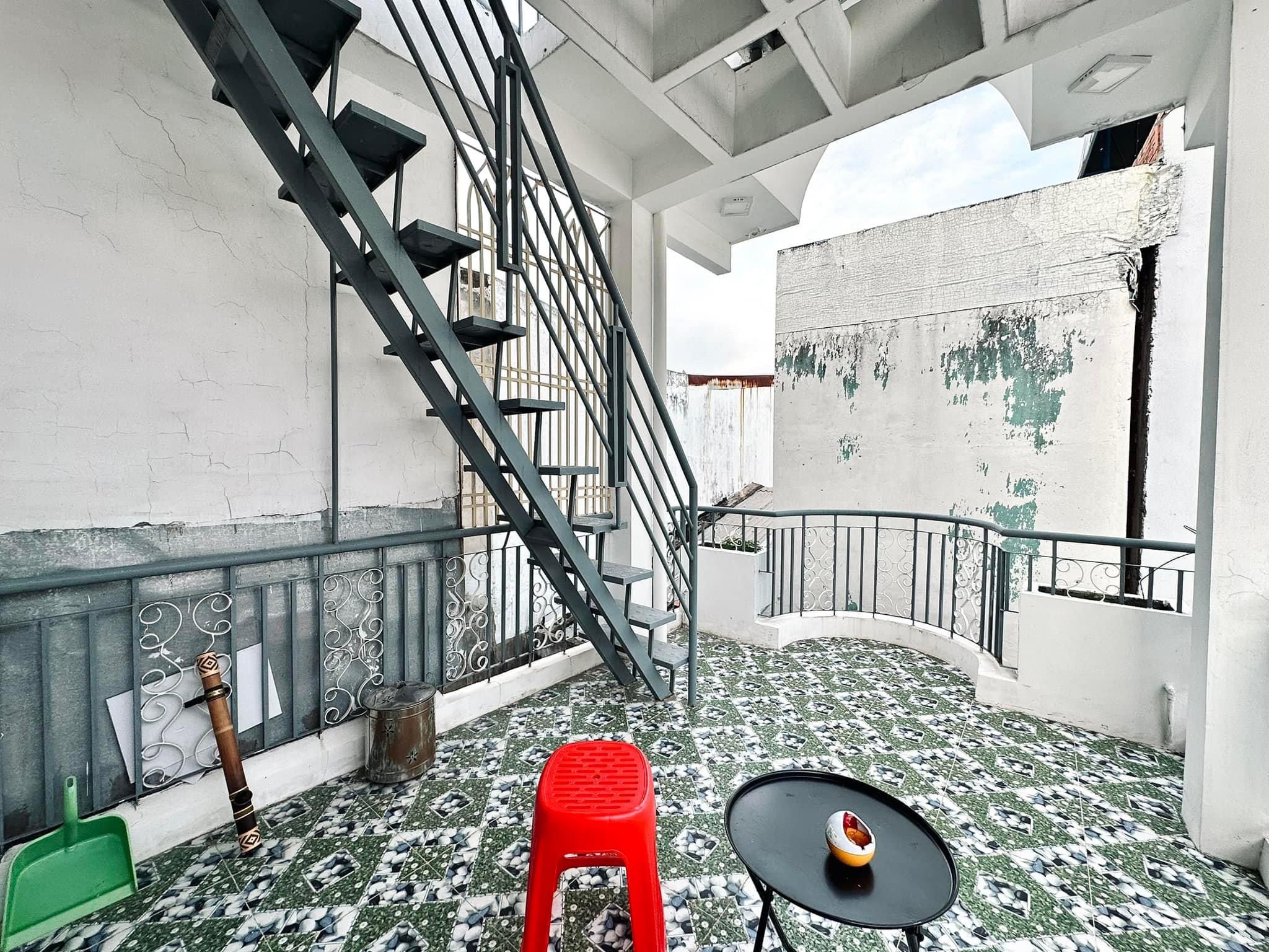 z5527481447541_8f2b2d436a520003a2e28e57c0d1e4d8