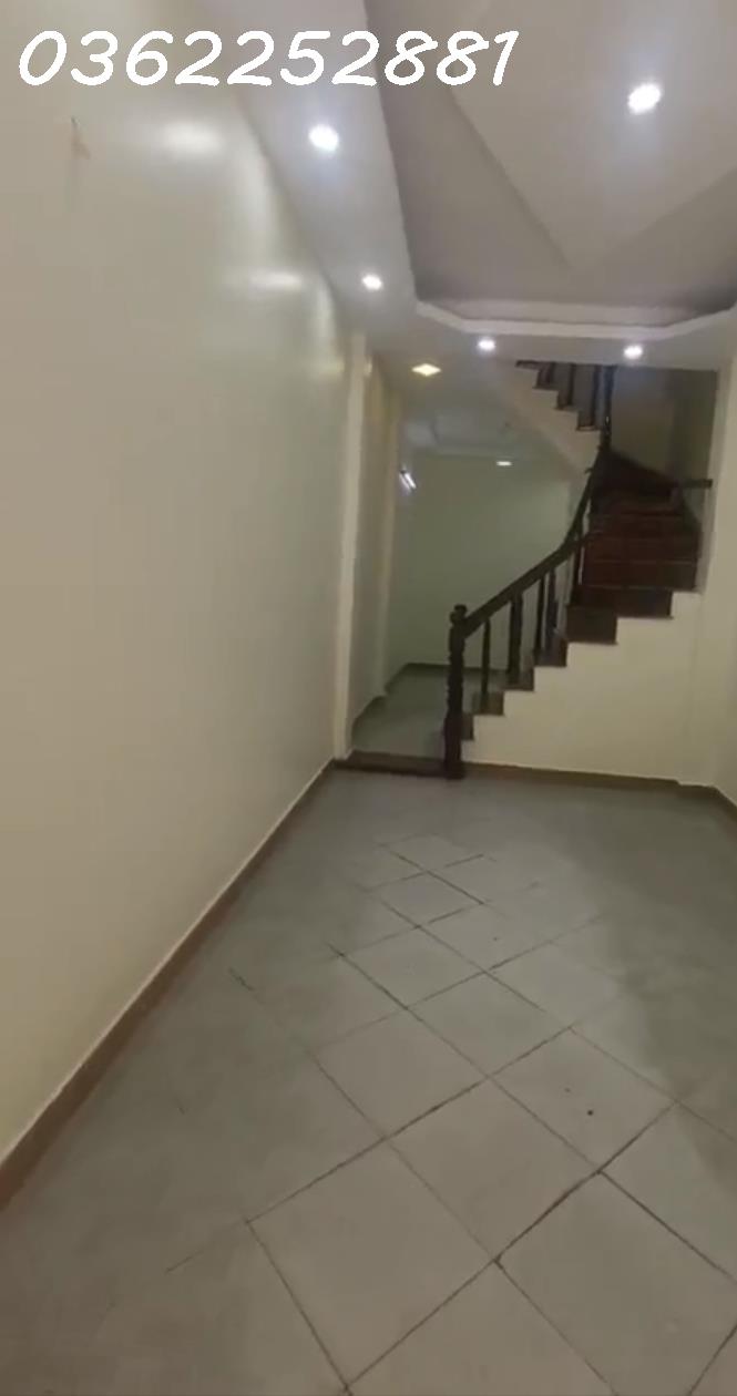 z5527974281575_b92673d320ba11cb669c076bd34c7061