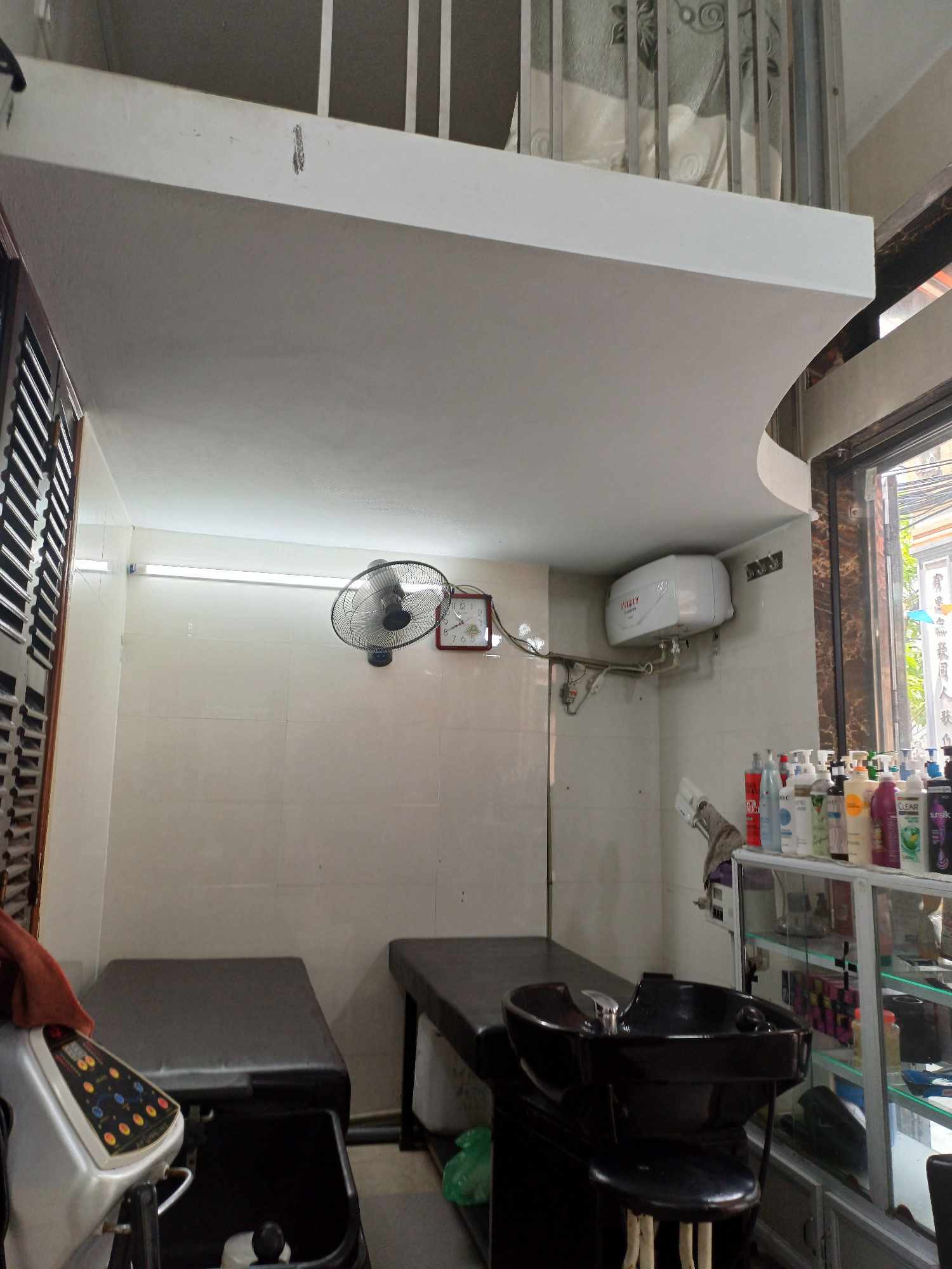 z5529607210165_972ec6a2ba75bbd7a34ea3a7aa4a1d2c