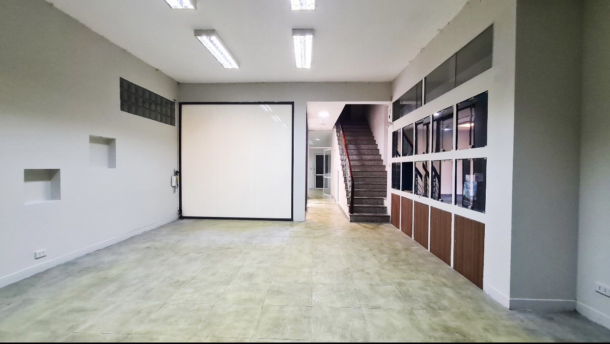 z5531711523365_e8eebde9628add86cf456cc121b5497f