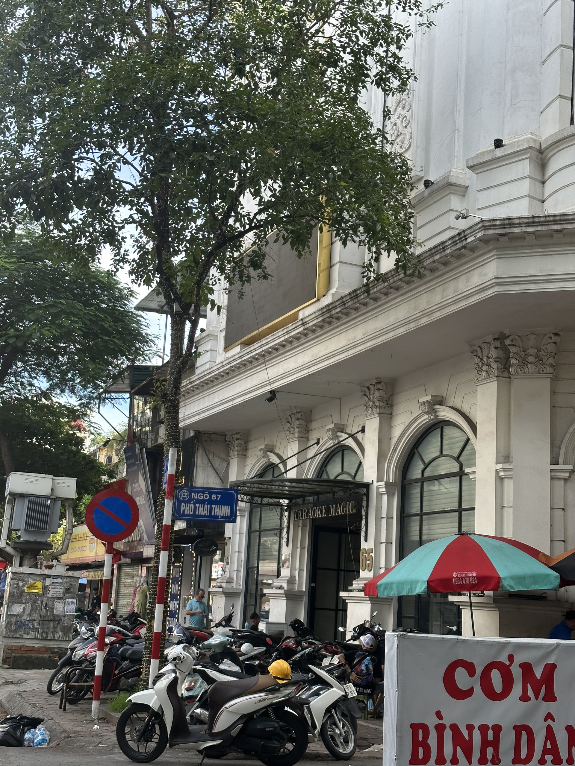 z5532297212675_ddd2ccd77331a37f7c64b4edb73aa47a