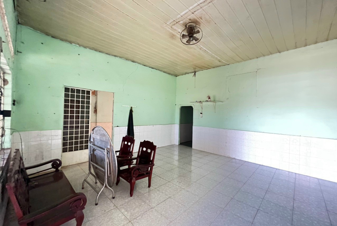 z5533108921435_73f2fd7c68dba14a2e5c60eff702f5aa