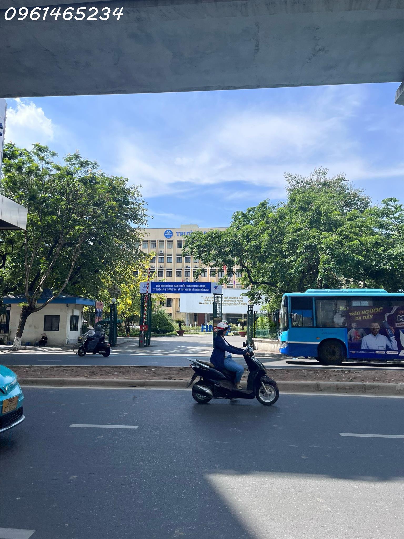 z5537276063948_7062b8379dcac7a76880684f0937277c