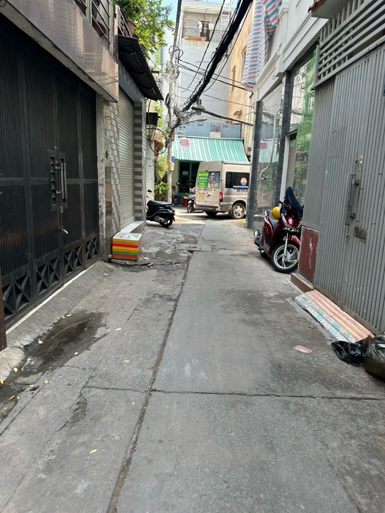 z5538024150979_aec0587072a27b18179f22bda63f2484