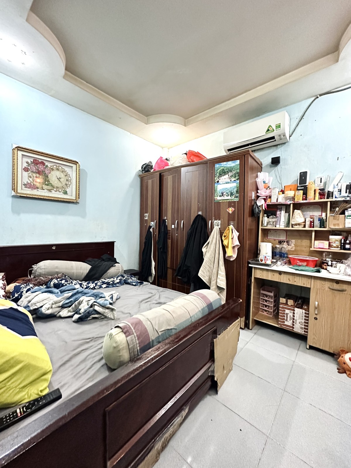 z5539711216479_64eee5c30dd718820efa7fc02701a0e0