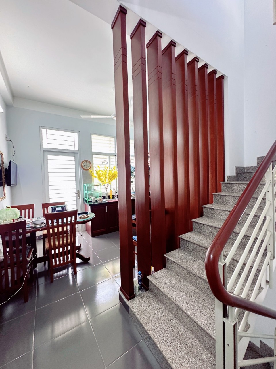 z5542939289085_09cd9cb029ed4e6eef68412e49398acd