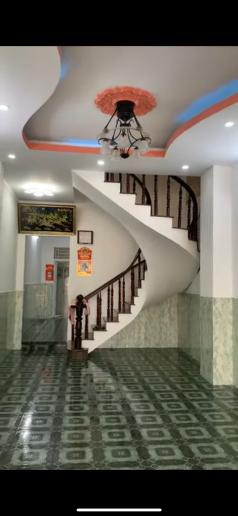 z5546229226017_c721e6dccaedf54a9a5504d1ed25111f