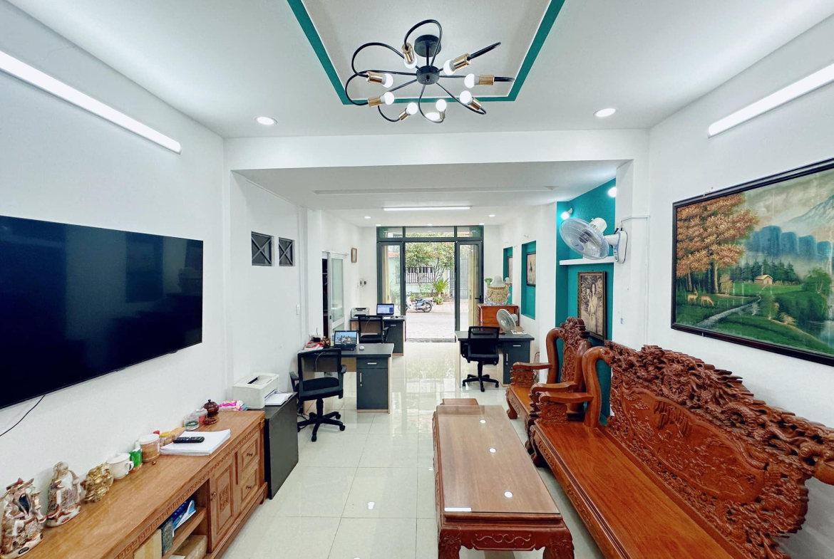 z5551748198257_871c0d7f471a1297de54c2292c332c96