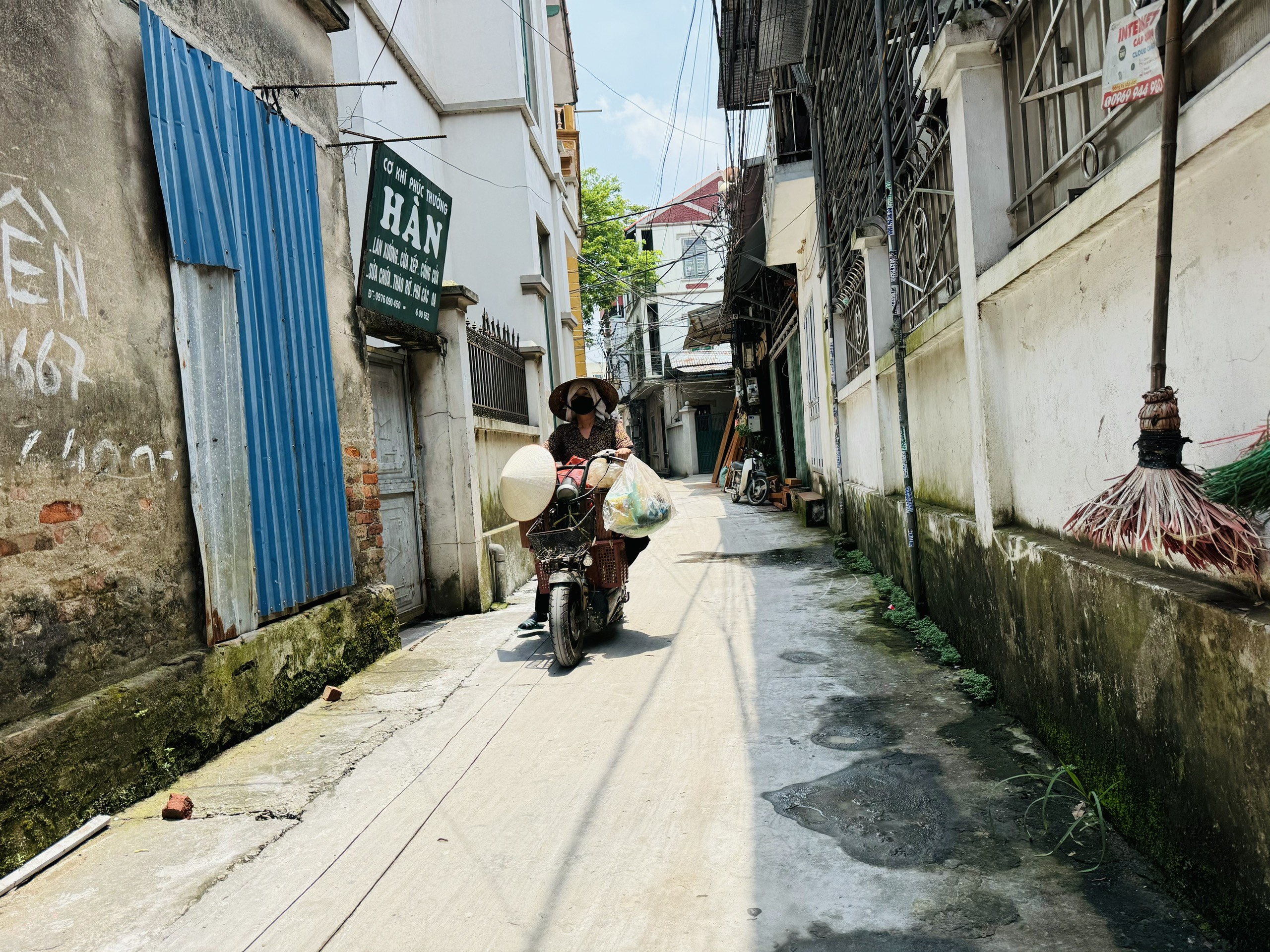 z5553772178880_1a1fbe07895ce29bc01fbf272b74f621