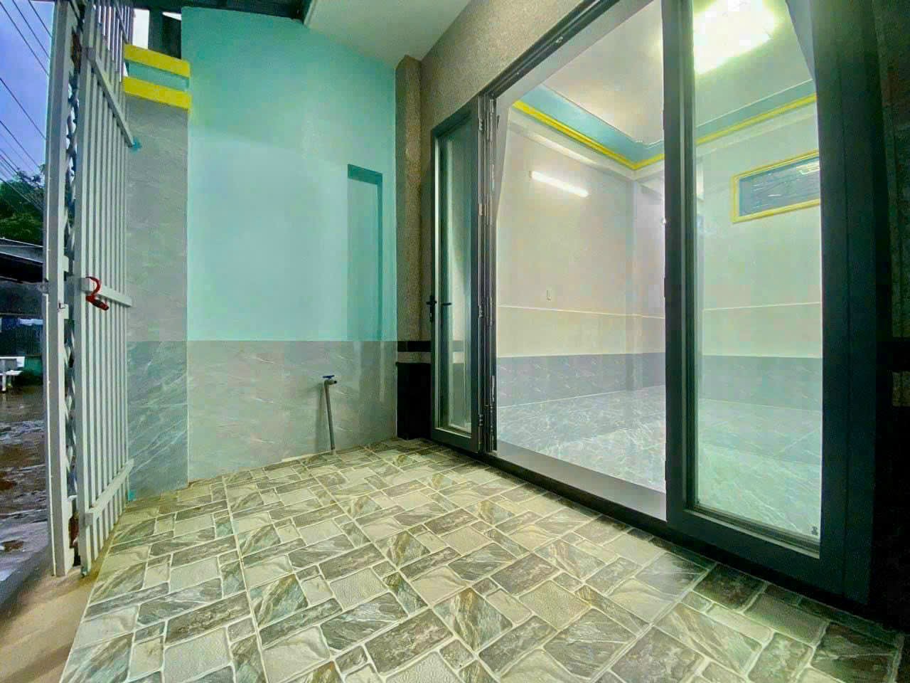 z5555632813010_5e06922f2a825a070316f05ec95449e1