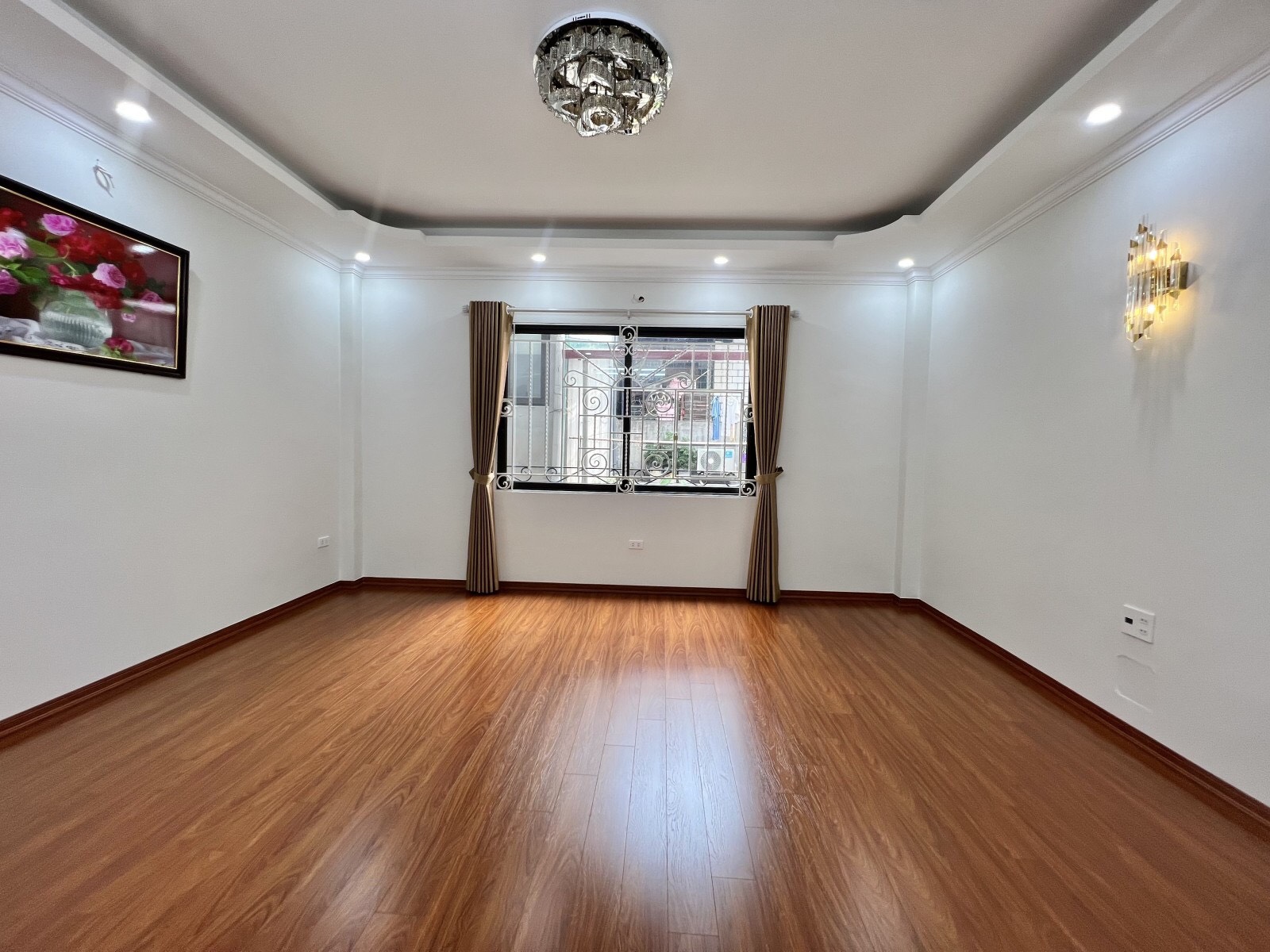 z5557405866341_18255e474566e42a04ec47f749740ad4