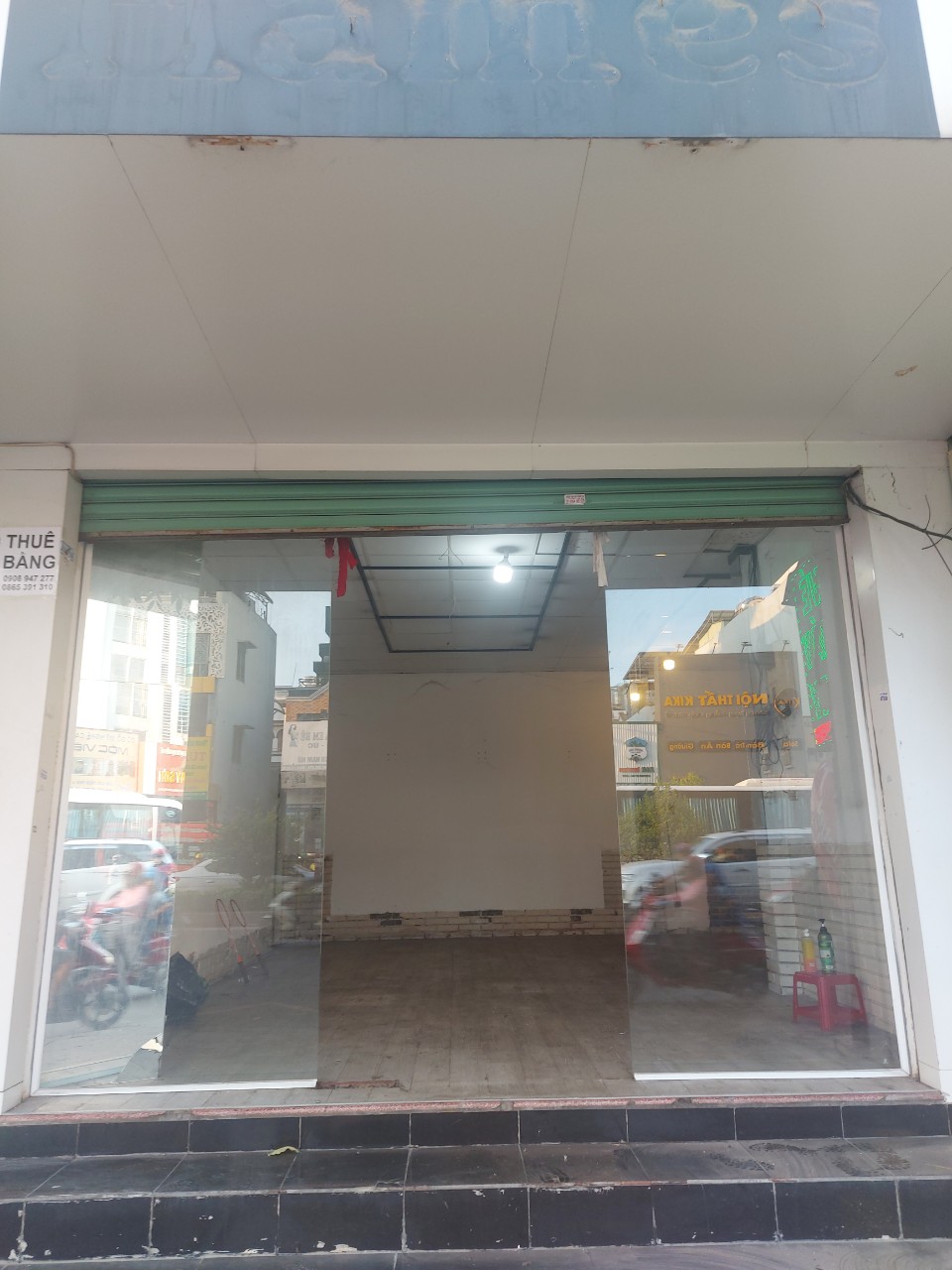 z5558492336651_765d613481fe102a8890ca0dfb8c5788