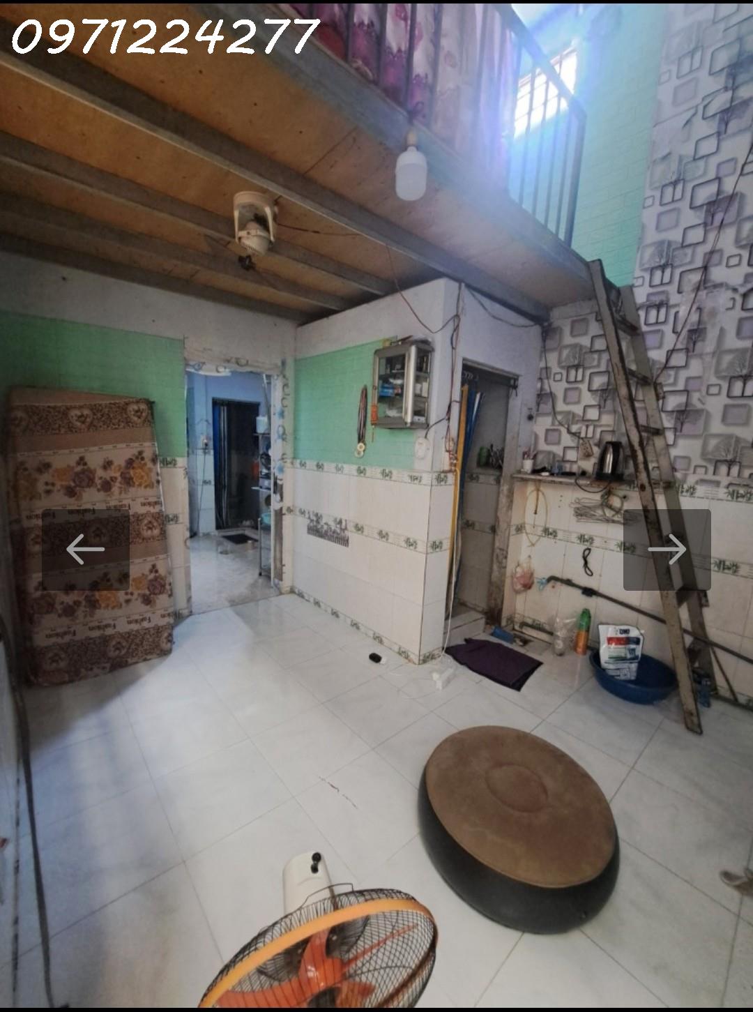 z5563554396861_a67a93374108b2d3e07d0e2ee82c91a8