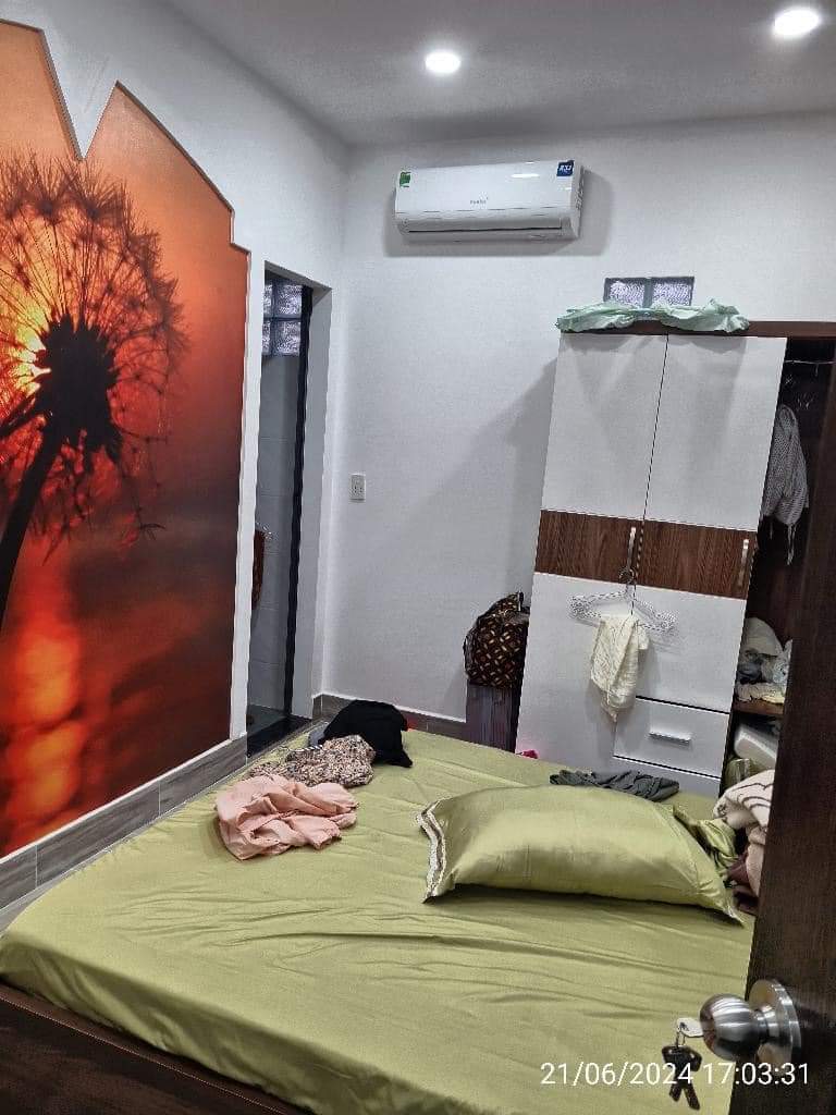 z5565451744840_386b3b5599418fcaa1345da19c43275b