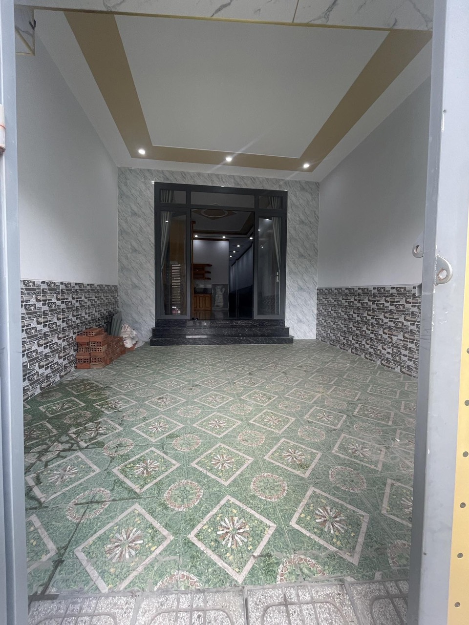 z5567748090464_27d4a43204ae4dad279b005d12b96589