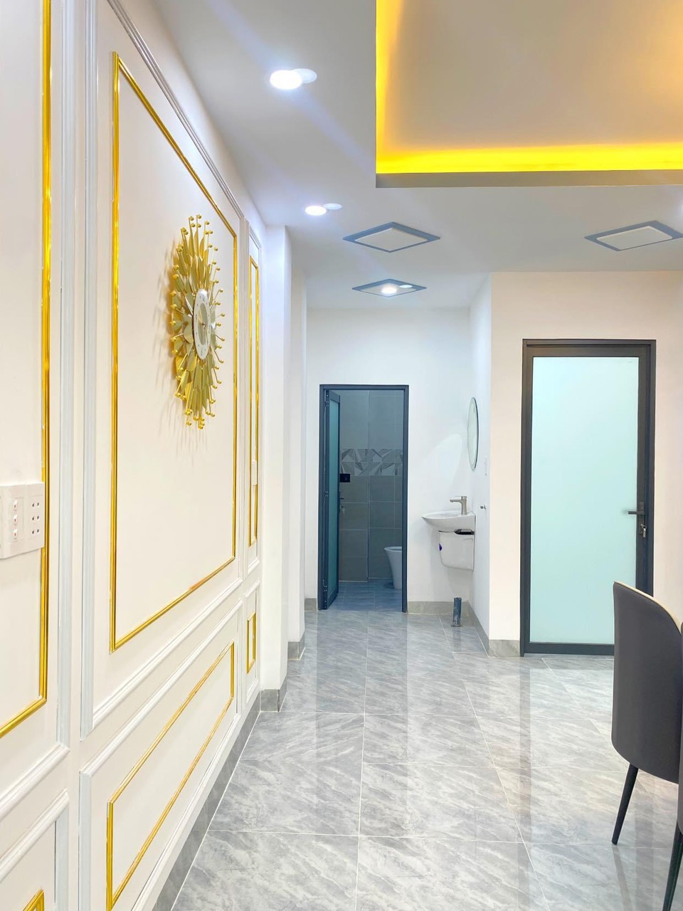 z5569902189895_b4207df42974f9426cff69f42cc17630