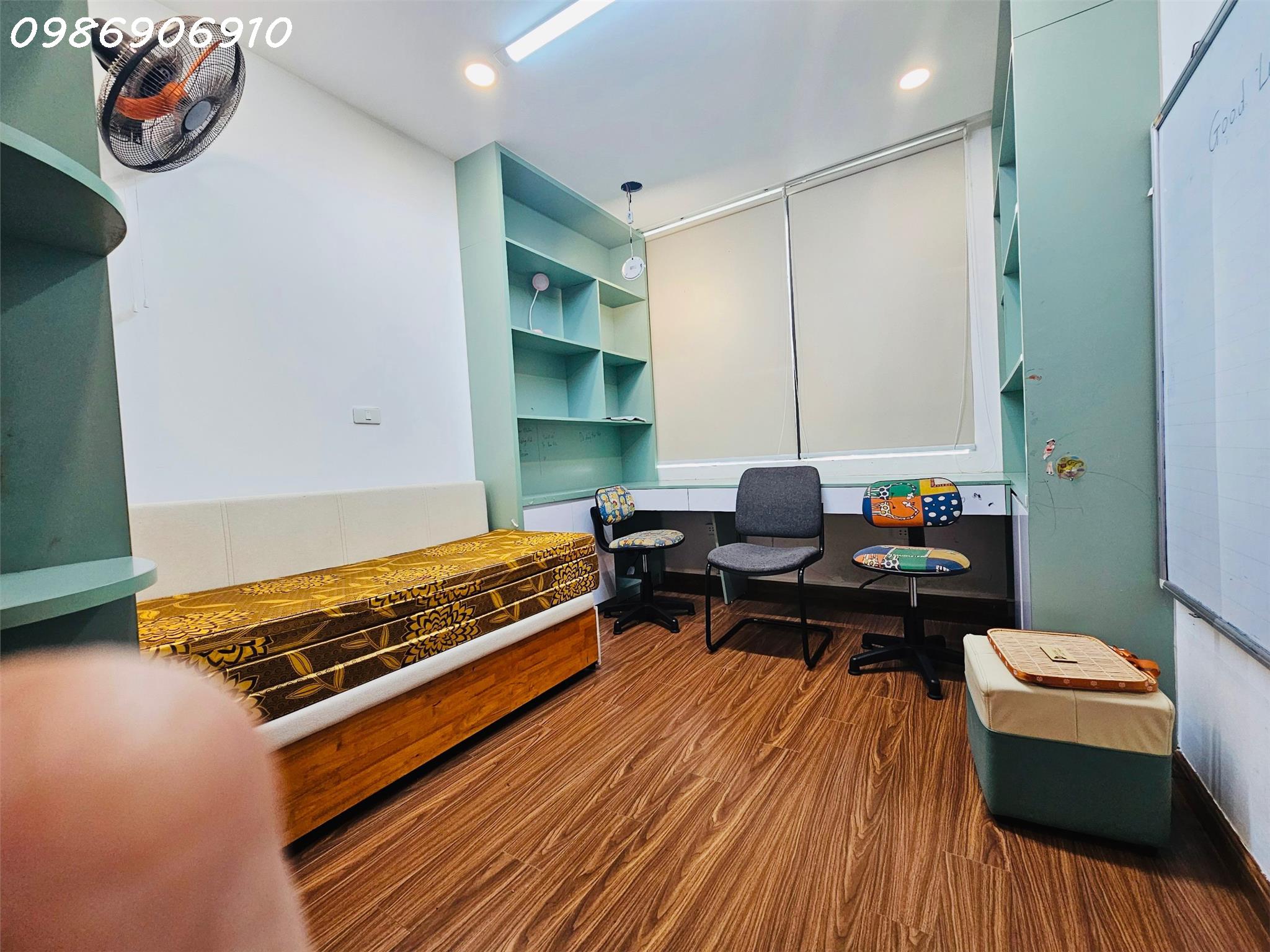 z5571319264566_2eeca23bdea932598ba14835cd293d9f