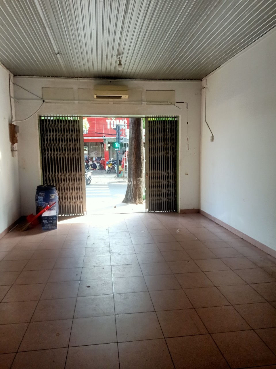 z5571751925366_2e8acf289c308a6c7770f463bde76ac8